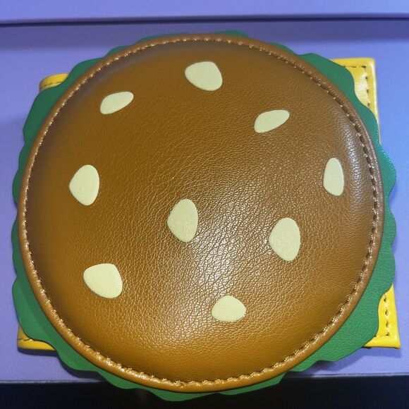 Spongebob Themed Unisex Krabby Patty Hamburger Vinyl Bifold Wallet - Picture 2 of 5